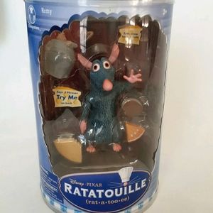 Disney Store Exclusive Ratatouille Remy Figure